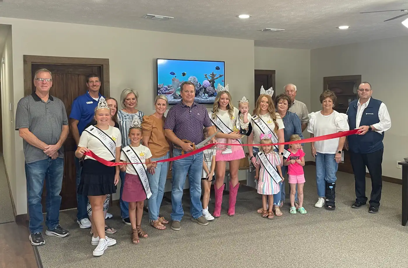Farmers Insurance Jason Hawkins Ribbon Cutting