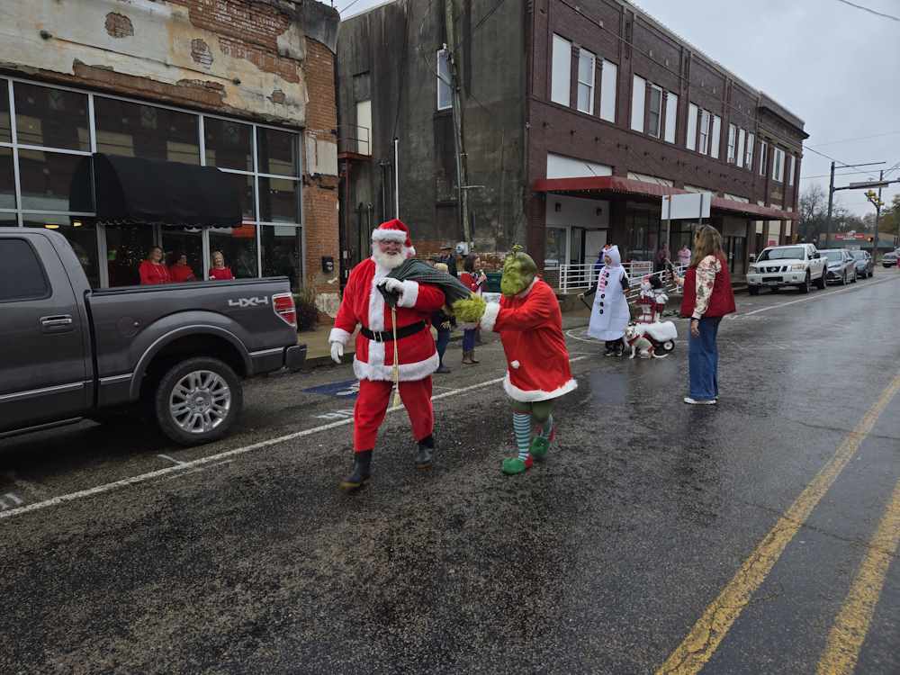 Christmas in DeKalb Parade