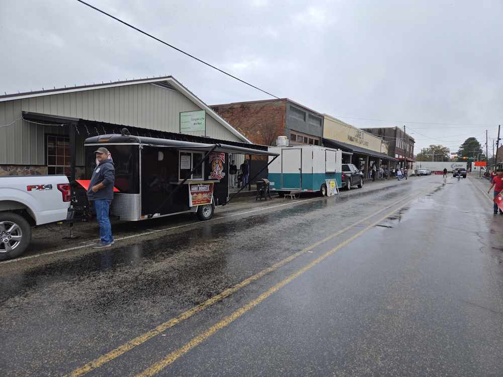 Christmas in DeKalb Food