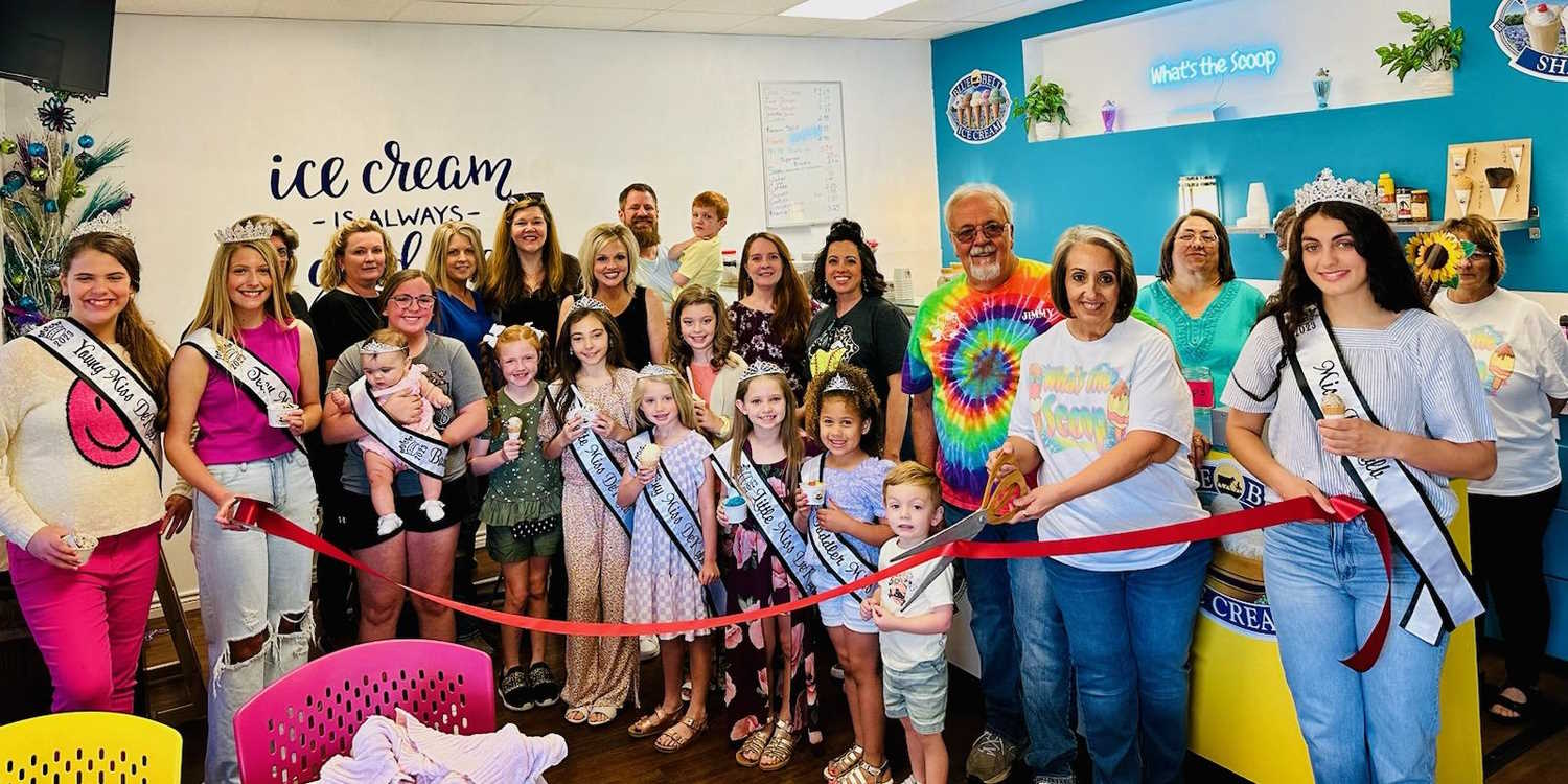 What's the Scoop, 533 E Front Street, DeKalb, TX 75559